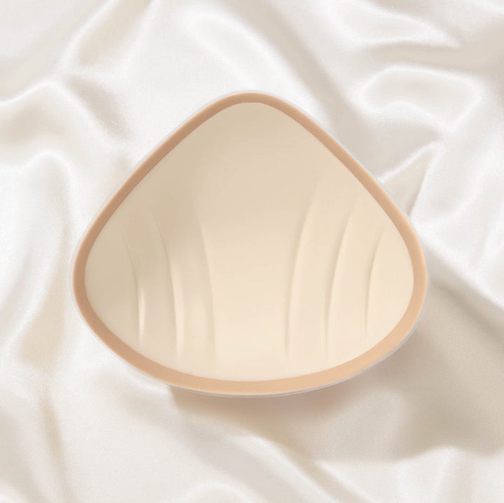 Amoena Natura Xtra Light 2SN Breast Prosthesis - 400 - Erilan
