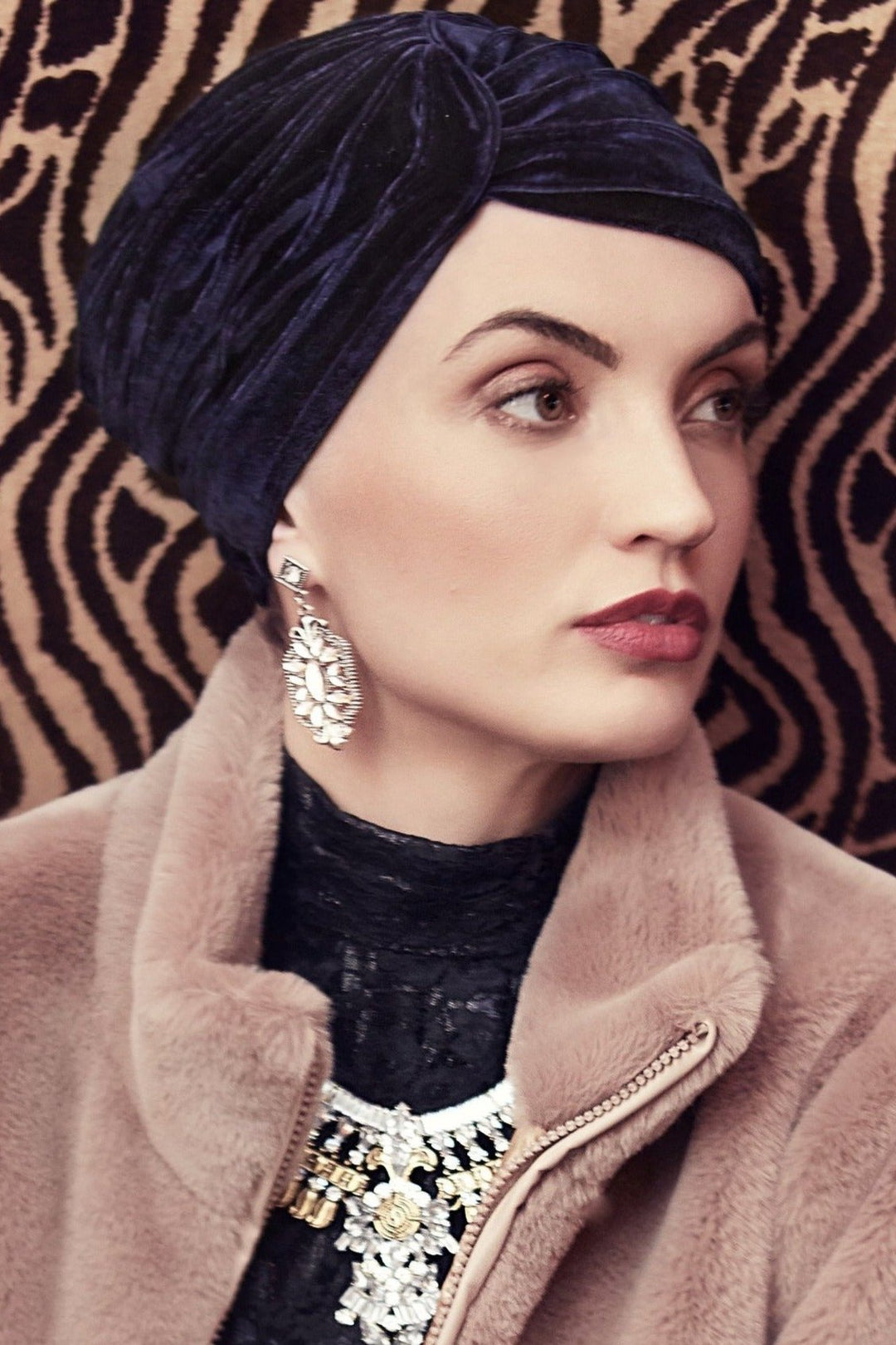 Christine Boho Pearl Velvet Turban - Dark Blue - Erilan