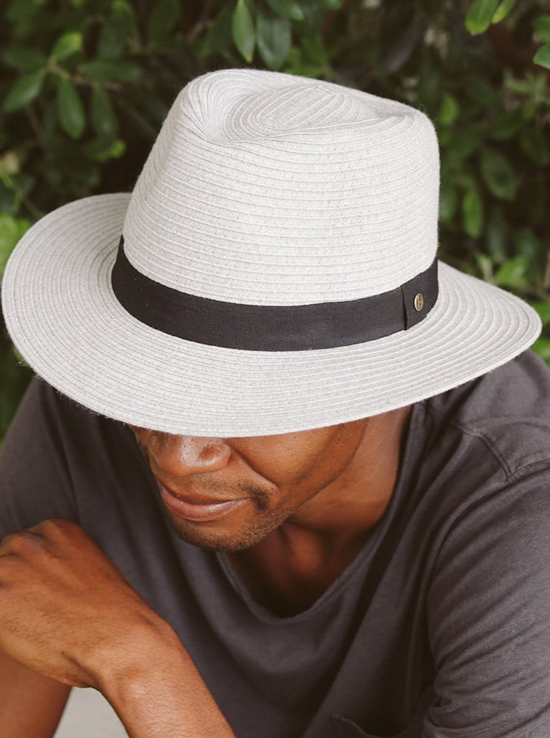 Rigon Pana-Mate Unisex Fedora - Ivory With Black Band - Erilan